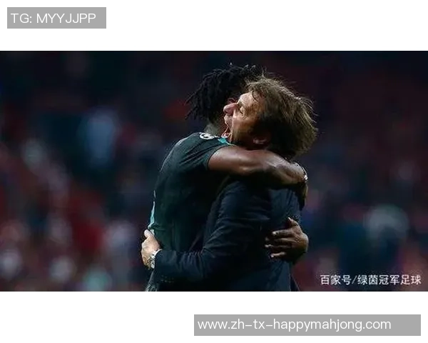 足球明星遭遇兄弟背叛情感纠葛引发媒体热议与球迷关注